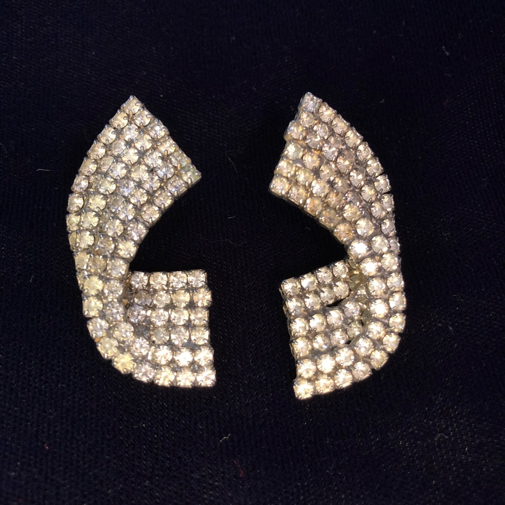 Rhinestone earrings